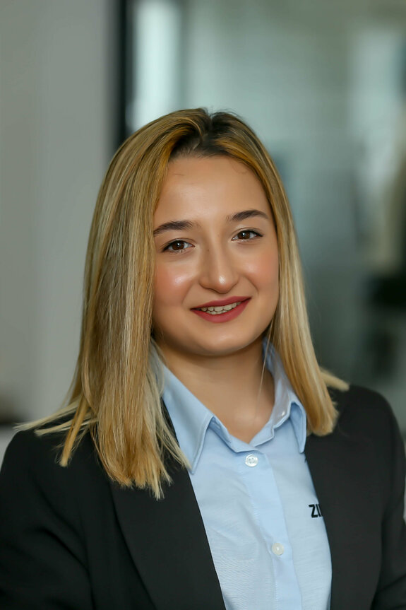 Gül Keles Gül Keles